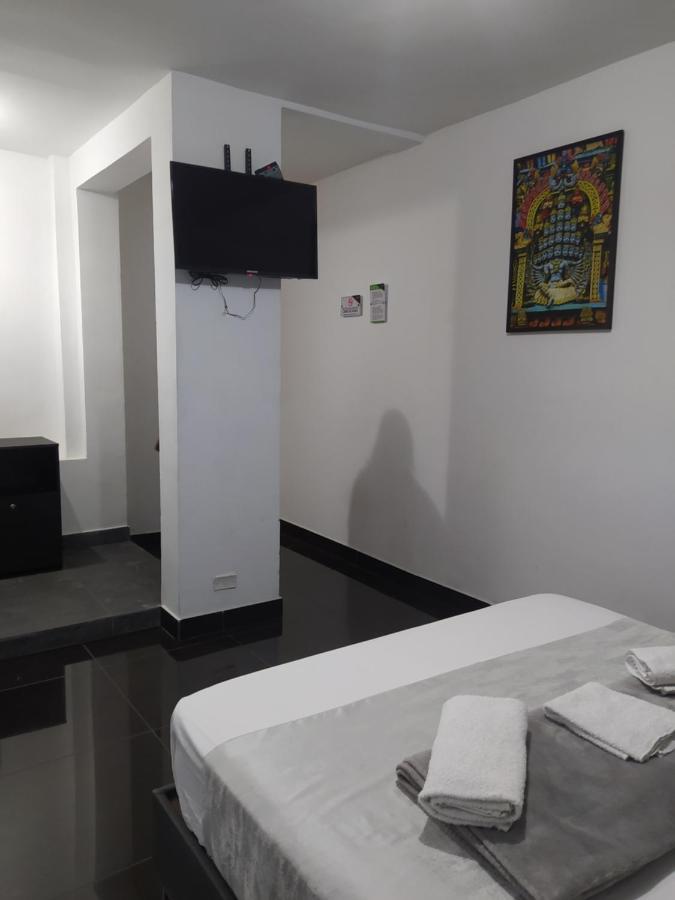 Hotel Aura เมเดยิน ภายนอก รูปภาพ
