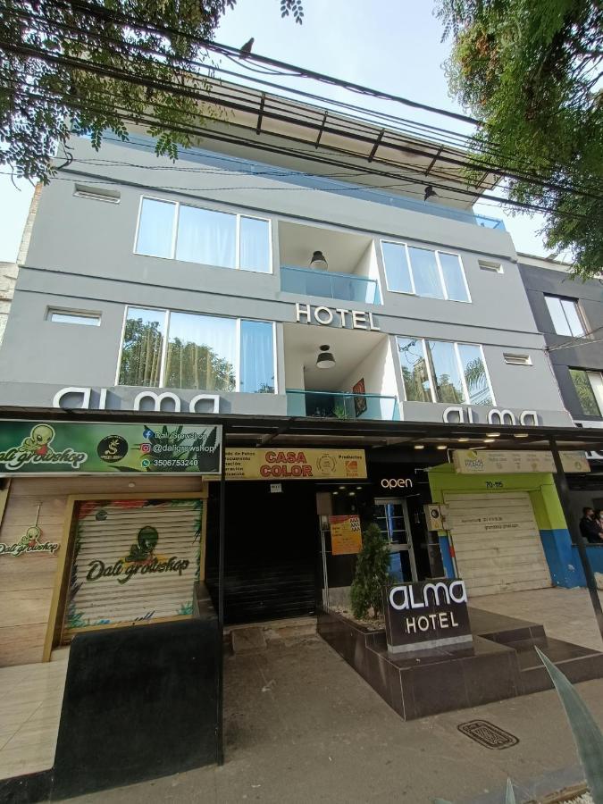 Hotel Aura เมเดยิน ภายนอก รูปภาพ